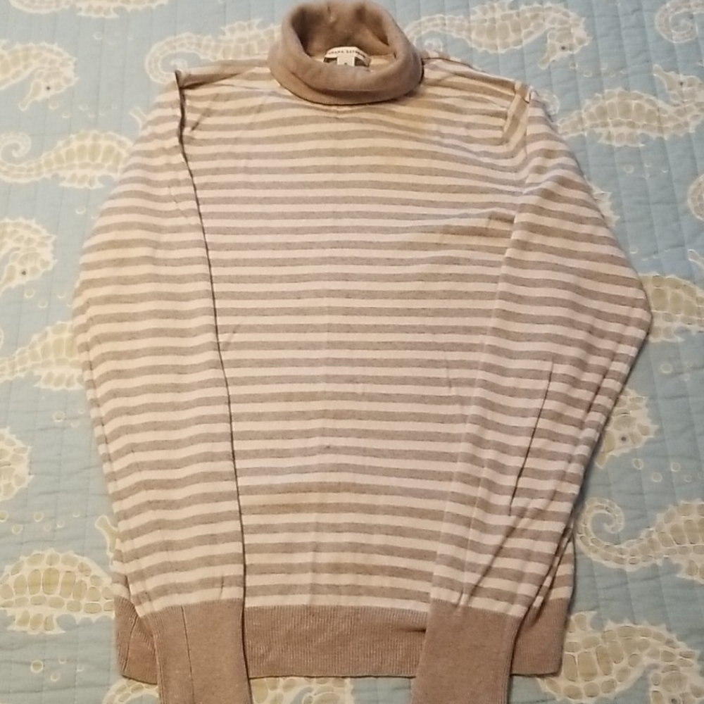 Banana Republic turtle neck
